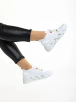 Дамски спортни обувки  бели от текстилен материал  Ankita