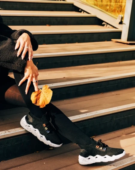 Дамски спортни обувки  черни  от текстилен материал  Ankita