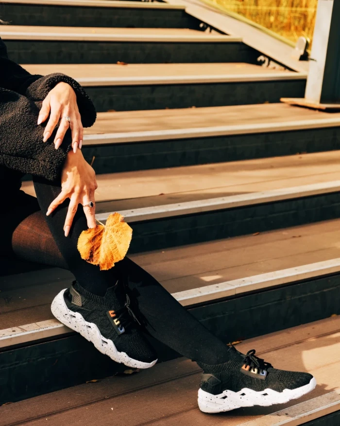 Дамски спортни обувки  черни  от текстилен материал  Ankita