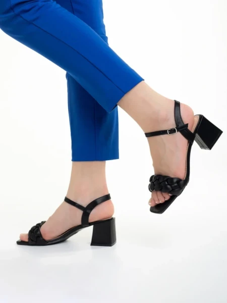 Дамски сандали  черни  от еко кожа Cintia