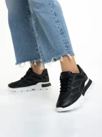 Дамски спортни обувки  черни  от текстилен материал  Wera