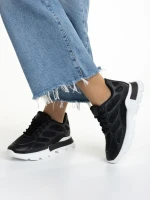 Дамски спортни обувки  черни  от текстилен материал  Wera