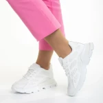 Дамски спортни обувки  бели  от текстилен материал  Wera