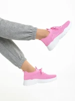 Дамски спортни обувки  цикламени  от текстилен материал  Velia