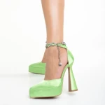 Дамски обувки светло зелени от текстилен материал  Medeia