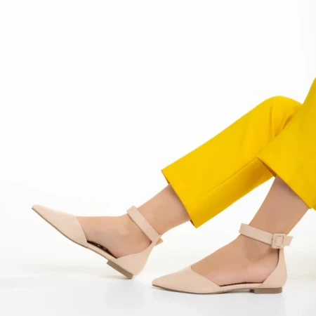 Дамски обувки  черни  от еко кожа  Lilias