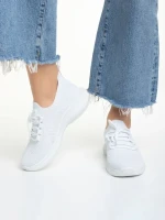 Дамски спортни обувки  бели  от текстилен материал  Matrona