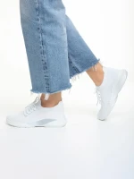 Дамски спортни обувки  бели  от текстилен материал  Matrona