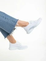 Дамски спортни обувки  бели  от текстилен материал  Matrona