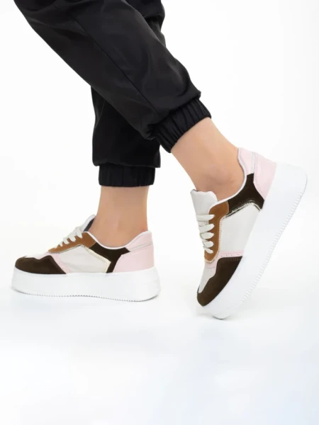 Дамски спортни обувки  бежови  с розово  от еко кожа Jaylin