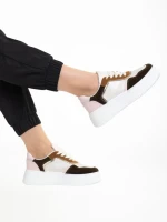 Дамски спортни обувки  бежови  с розово  от еко кожа Jaylin