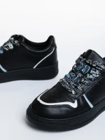 Дамски спортни обувки черни  от еко кожа  Gustava