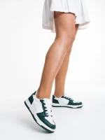 Дамски спортни обувки бели със  зелено от  еко кожа  Narine