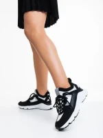 Дамски спортни обувки бели с  черно от текстилен материал  Penny