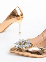 Дамски обувки  бронзови  с ток  от  еко кожа  Nerina