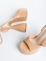 Дамски сандали  светло бежови от  лачена еко кожа  Narine