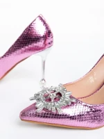 Дамски обувки  розови  с ток  от  еко кожа  Nerina