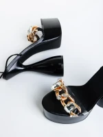 Дамски сандали  черни  от  лачена еко кожа  Natisha