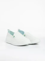 Мъжки спортни обувки  бели със зелено  от еко кожа  Amias