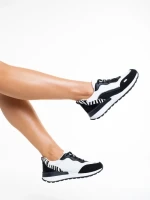 Дамски спортни обувки  черни  от текстилен материал  Idella