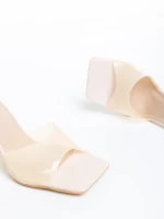 Дамски сандали  бежови от синтетичен материал  Alita