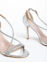 Дамски сандали  сребристи  от еко кожа  Rosina