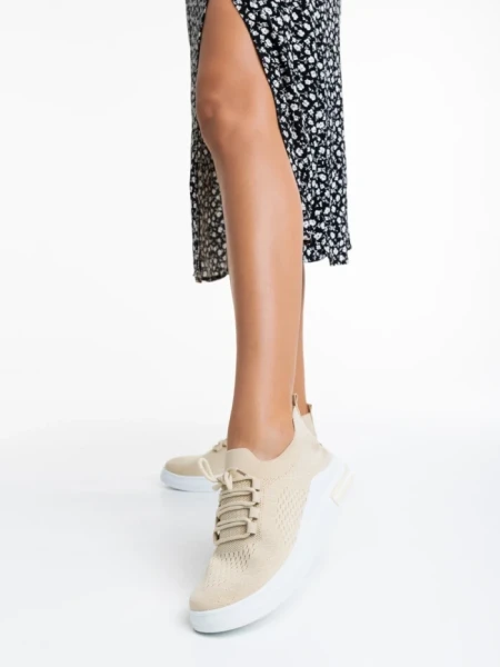 Дамски спортни обувки  бежови  от текстилен материал  Sumaya