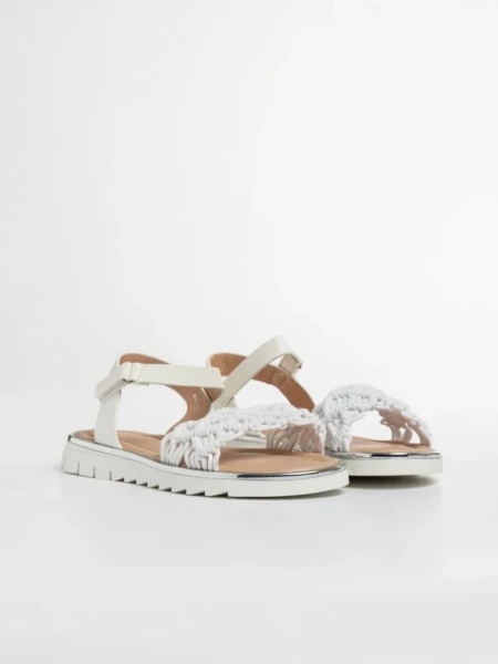 Детски сандали  бели от текстилен материал  и еко кожа  Cabria