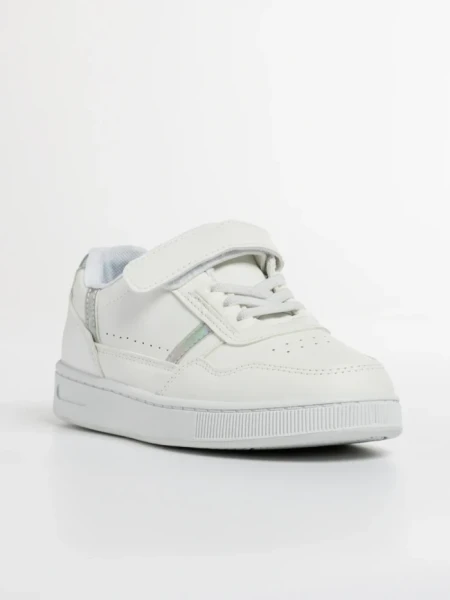 Детски спортни обувки  бели от еко кожа Navi