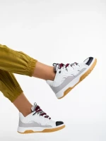 Дамски спортни обувки бели с черно от еко кожа Angelien