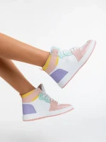 Дамски спортни обувки бели с розови от еко кожа Saskia