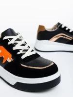 Дамски спортни обувки черни от еко кожа Anuja