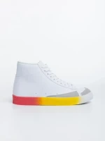 Дамски спортни обувки бели с жълто от еко кожа Kianna