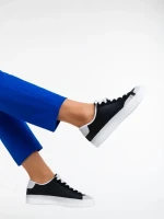 Дамски спортни обувки черни от еко кожа Giorgina