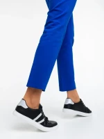 Дамски спортни обувки черни от еко кожа Virva