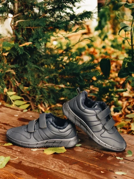 Мъжки спортни обувки тъмно сини от еко кожа Osman