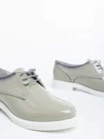 Всекидневни дамски обувки бежови от лачена естествена кожа Estebana