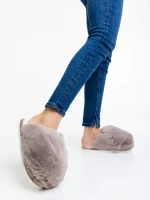 Дамски чехли бежови от синтетичен пух Donisha