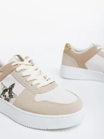 Дамски спортни обувки бежови от еко кожа Adamina