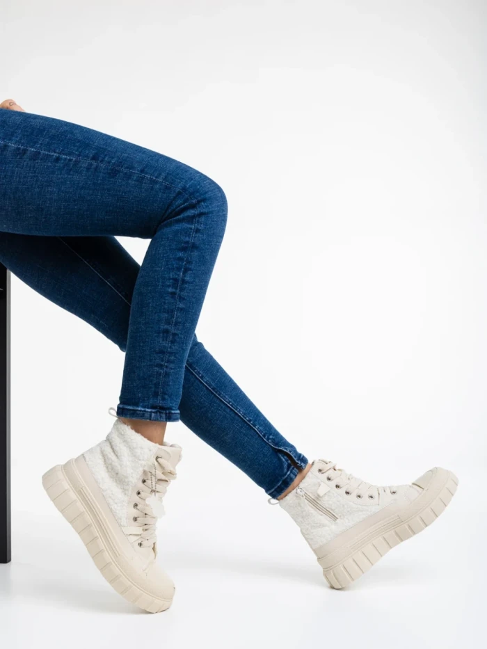 Дамски кецове бежови от текстилен материал Chyna