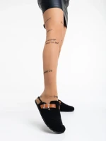 Дамски чехли черни от синтетичен пух Amery