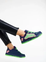 Дамски спортни обувки сини от еко кожа Azurine