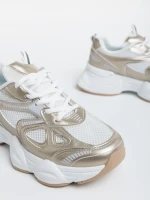 Дамски  спортни обувки златисти от екологична кожа и текстилен  материал Kiani