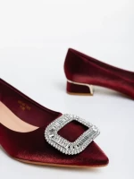 Дамски сандали с ток грена от текстилен  материал Evanna