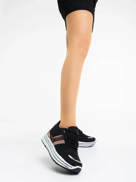 Дамски  спортни обувки черни от текстилен  материал Loraina