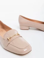 Дамски обувки с ток  бежови от екологична кожа лачена Shantay