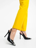 Дамски обувки  с ток черни от екологична кожа лачена Sheyla