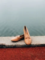 Дамски мокасини  камел от екологична кожа Hallam