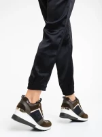 Дамски спортни обувки зелени от екологична кожаTyrina