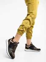 Дамски спортни обувки зелени от екологична кожа Lorilynn